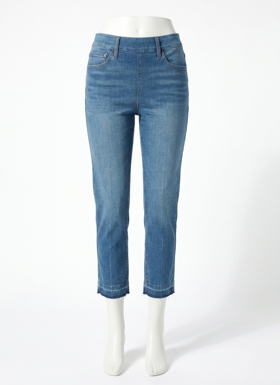 NEW LYSSE holding power straight leg jean in med wash